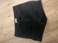 Schwarze jeans shorts Berlin - Hellersdorf Vorschau