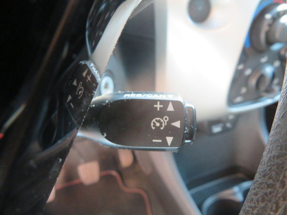 Peugeot 108 Active Klima,El.FH,ALU,GJR,(Sondermodell++ in Upgant-Schott