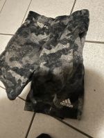 Adidas kurze Hose Camouflage Nordrhein-Westfalen - Gladbeck Vorschau