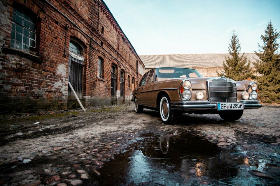 Oldtimer mieten, Hochzeitsauto, Oldtimervermietung in BERLIN in Berlin