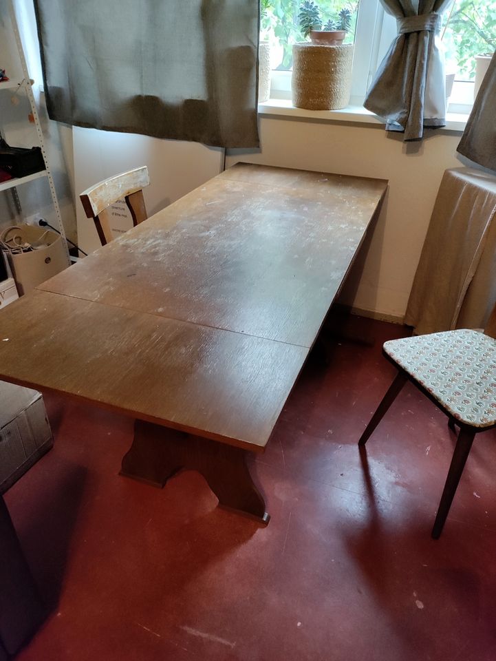 Wooden Table/Holztisch in Berlin