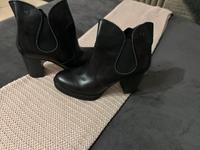 Stiefelette Köln - Widdersdorf Vorschau
