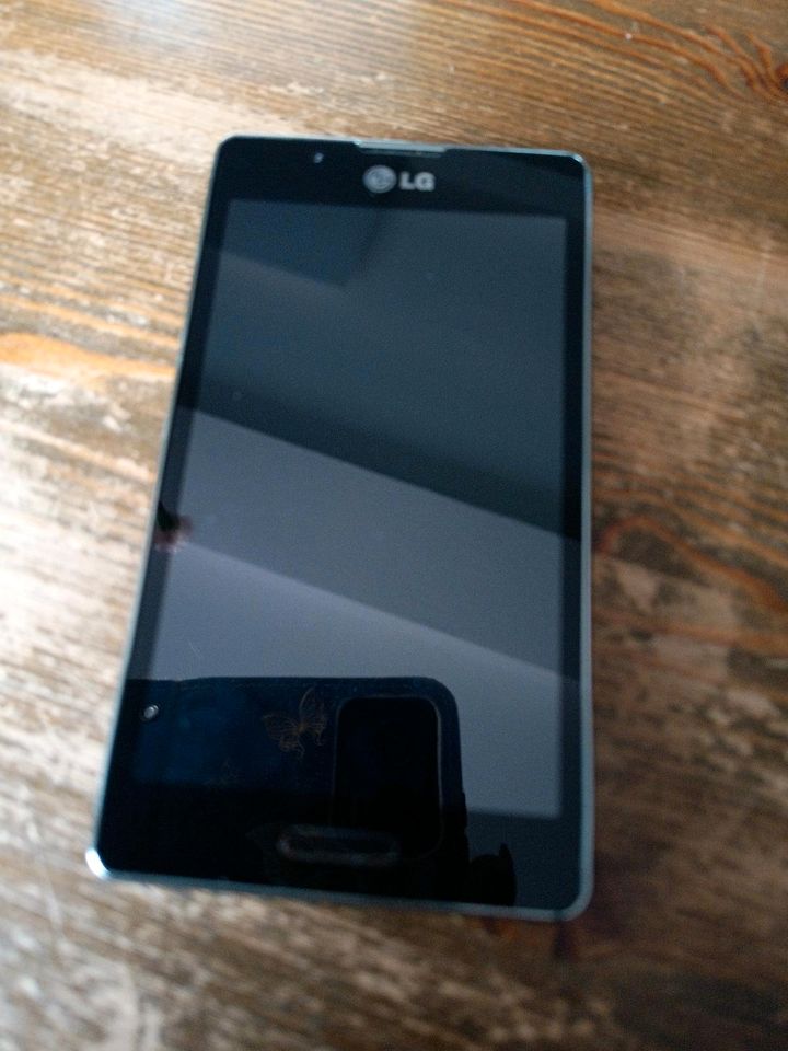 LG Handy Telefon in Barntrup