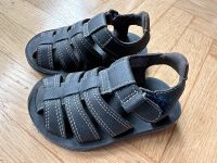 UGG Kinder Sandalen Größe 22 23 sehr leicht Dresden - Dresden-Plauen Vorschau