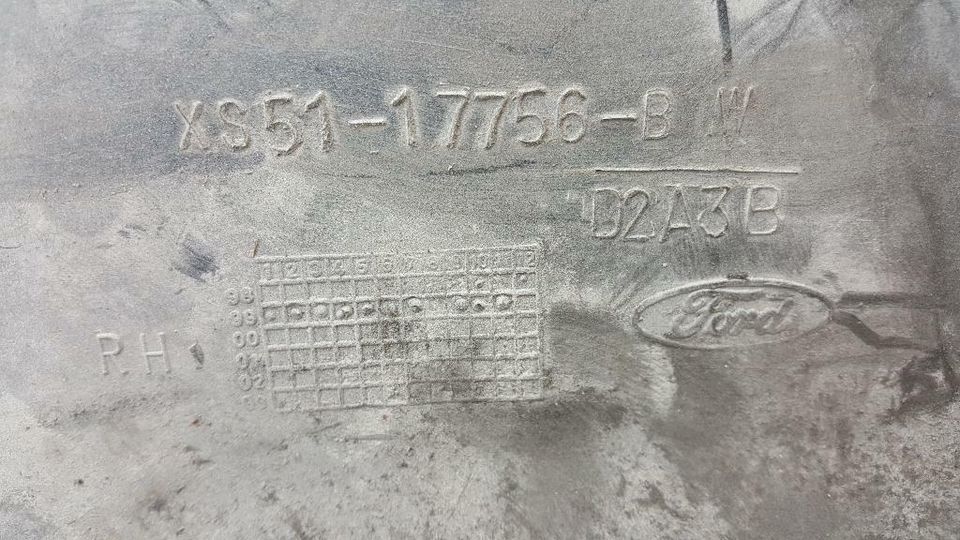 Ford Ka Kotflügel xs5117756b Stoßstange vorne rechts 96-08 in Bochum