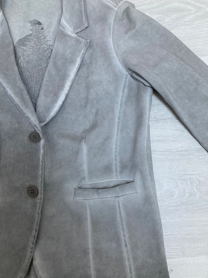 Schöner Blazer, grau, gr.36 in Mülheim (Ruhr)