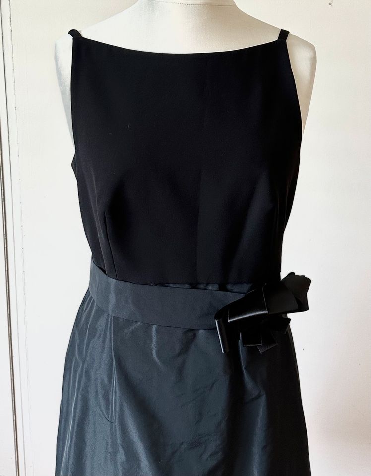 Max Mara Kleid Cocktailkleid 40 in Gerlingen