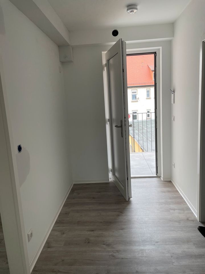 2,5-Neubau - Wohnung mit Balkon zur Nachmiete in Jena in Jena