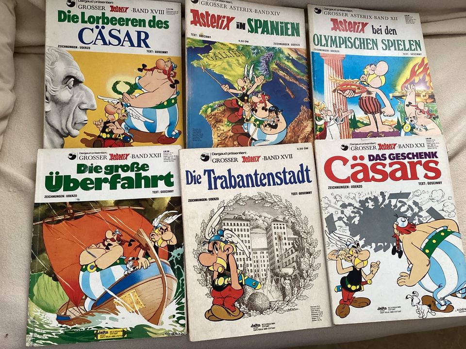 13 ältere Asterix Hefte in Schwäbisch Hall