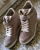 Guess Boots Größe 38 Neuwertig Rheinland-Pfalz - Laubenheim Nahe Vorschau