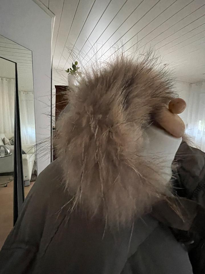 Winterjacke Daunenjacke SAKI 399,- Gr. 48 (m) Gr. 40 (w) Fell Max in Bielefeld