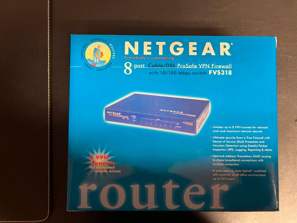 Netgear 8 Port Pro Safe FVS318 VPN Firewall in Oberaurach