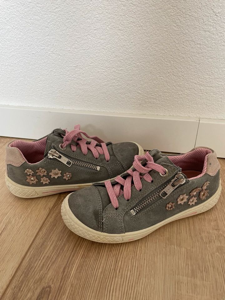 Kinder Schuhe in Insheim