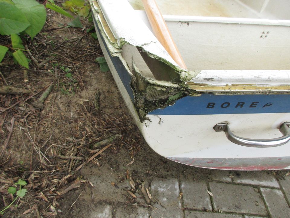 Boot Angelboot Ruderboot GFK Doppelwandig Unsinkbar 2,8m in Neuhaus