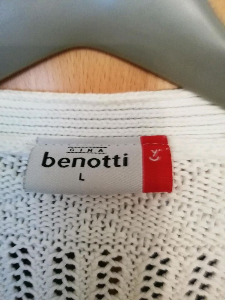 Schöne lange Strickjacke Gr 40 - 42 von,, Gina Benotti " in Hankensbüttel