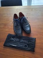 Bugatti Schuhe fast NEU - Herren/Jungen Gr. 40 Bayern - Eichenau Vorschau