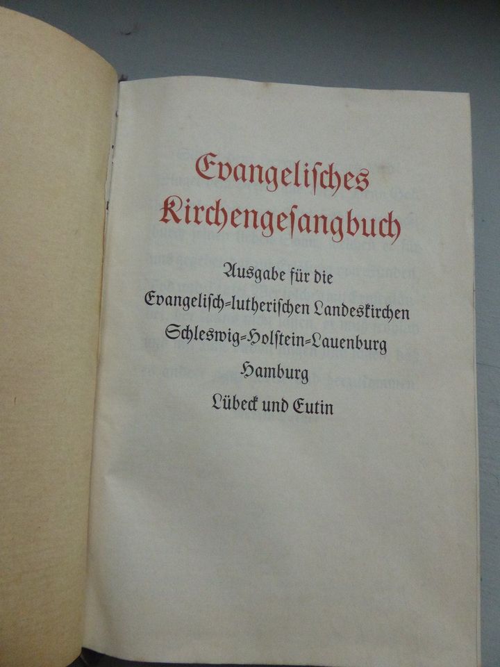Evangelisches Kirchengesangbuch 1955 in Neumünster