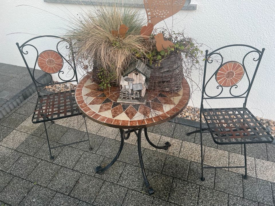 Mosaik Bistro Set gebraucht mit Roststellen-nur Abholung in Zörbig