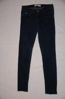 Hollister Jeans, dunkelblau, slim / skinny Gr. 27 / 33 (176) Niedersachsen - Oldenburg Vorschau