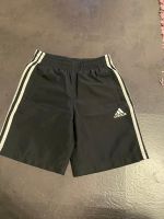 Adidas Short Schwarz 140 Nordrhein-Westfalen - Kerpen Vorschau