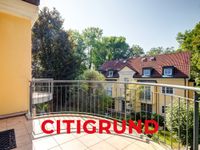 Obermenzing/Nahe Nymphenburg - Elegantes Dachgeschossflair mit Galerie und sonnigem Innenhofbalkon München - Allach-Untermenzing Vorschau