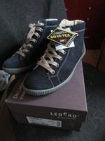 Legero Halbstiefel Neu , ungleiche Größe 3,5 und 5,5,goretex Bayern - Oberstaufen Vorschau