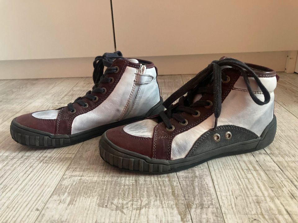 Naturino Leder Schuhe knöchelhoch Größe 34 in Sankt Sebastian