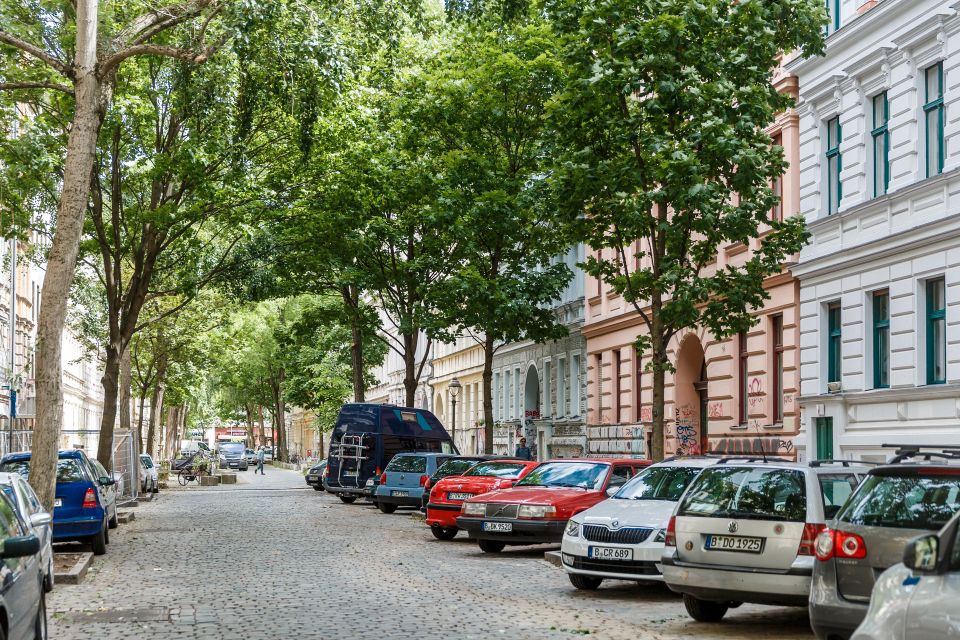 Charmante, vermietete Altbau-Wohnung im begehrten Wrangelkiez in Berlin