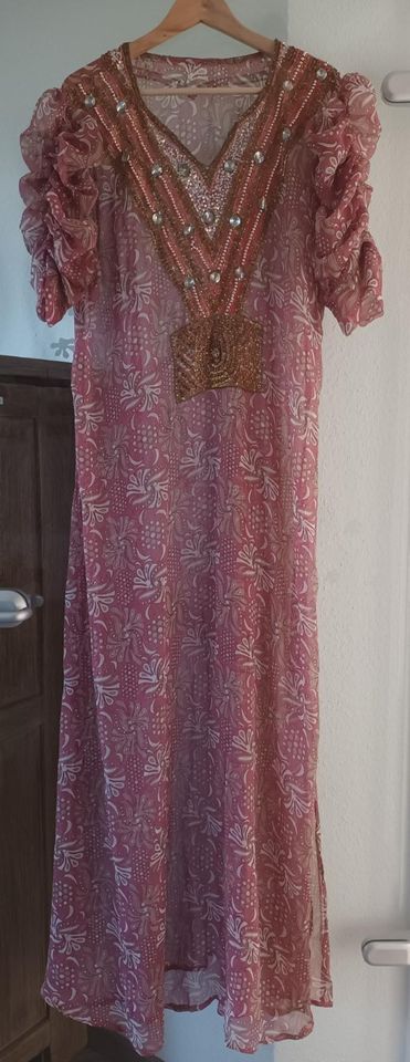 Transparentes Kleid und Hose, lang, Gr. M Blumen in Zeuthen