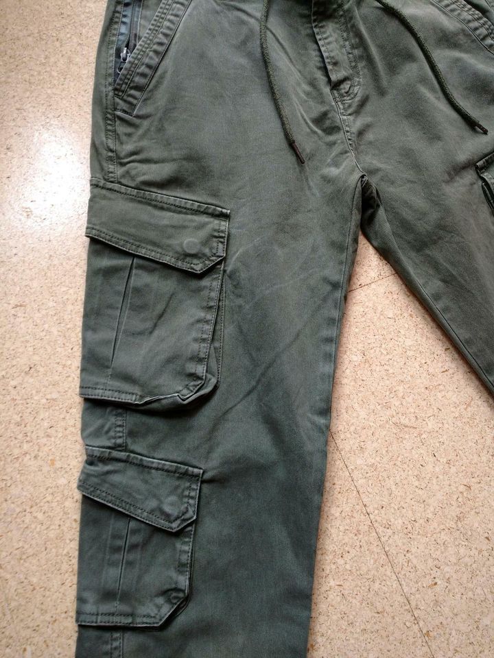 Poolman Cargo Jeans Khaki M/L unisex in Bielefeld - Dornberg | eBay  Kleinanzeigen ist jetzt Kleinanzeigen