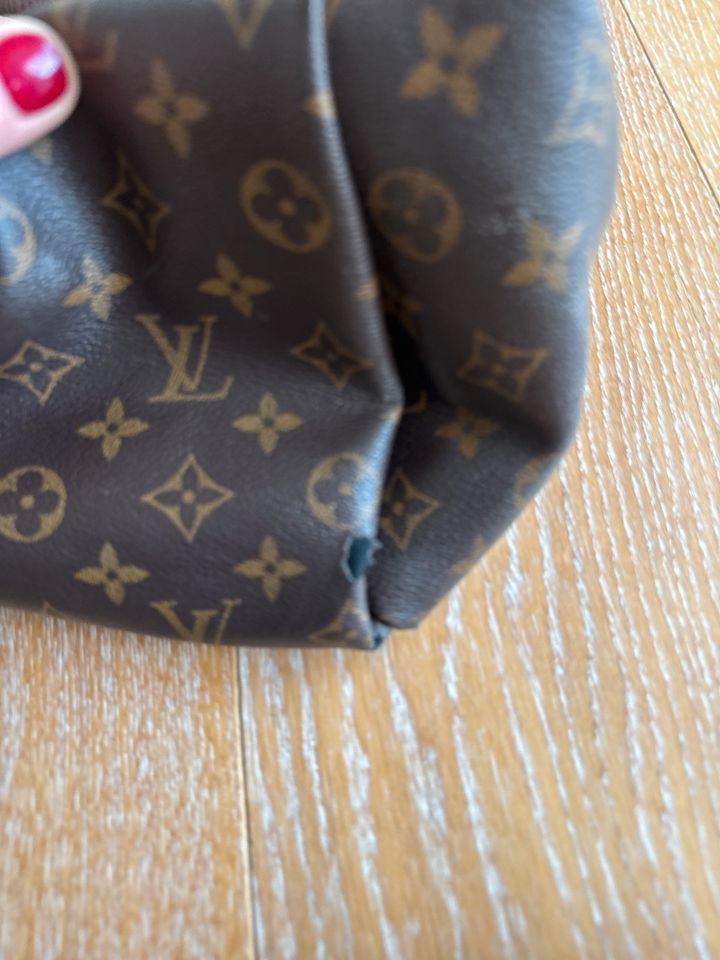 Louis Vuitton Tasche Artsy MM, guter Zustand in Düsseldorf