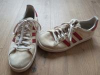 Adidas Campus Unisex in Gr. 40 mit Wechselsohle beige rot Hessen - Nidda Vorschau