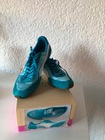 Puma Maya Satin Sneaker, Schuhe blau in Gr. 41 Hessen - Idstein Vorschau