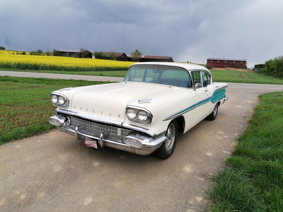 1958 Pontiac Chieftain 6.1L V8 in Herrenberg