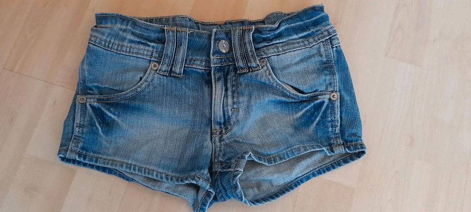 Jeans Shorts 128 in Winterberg