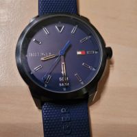 wenig getragene Herren-Armbanduhr Tommy Hilfiger / neues Glas Nordrhein-Westfalen - Paderborn Vorschau