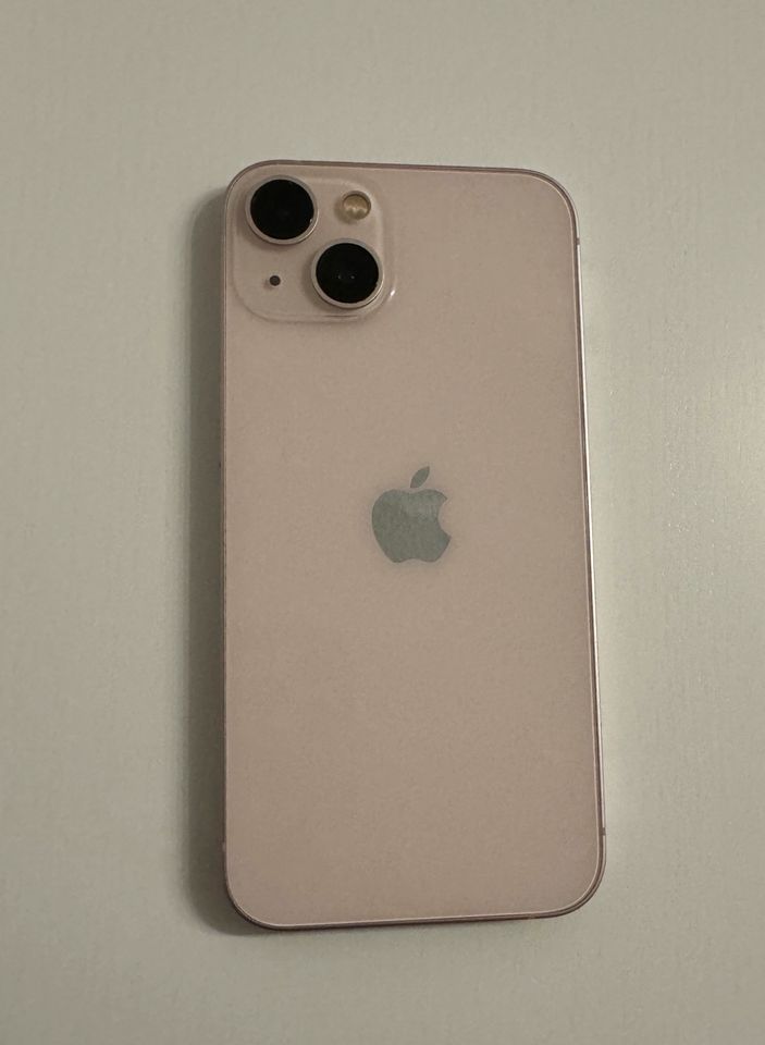 iPhone 13 rosa weiß 128 GB in Braunschweig