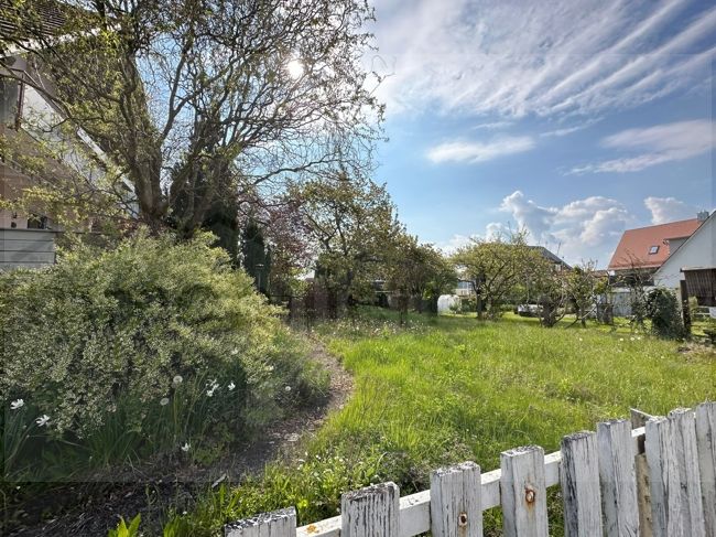 Omas Häuschen auf Erbpachtgrundstück in Hagnau am Bodensee