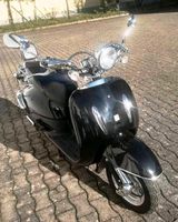 Mofa Roller optisch Retro Style Vespa ähnliches neues Zustand München - Berg-am-Laim Vorschau