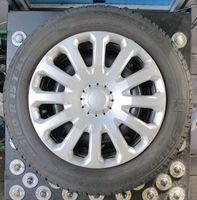 Winter Räder 185/60R15 Stahlfelge Ford 2150846 6x15 ET37,5 4/108 Nordrhein-Westfalen - Hilden Vorschau