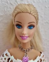 Barbie Puppe Mattel 2013 mit Halskette Niedersachsen - Algermissen Vorschau