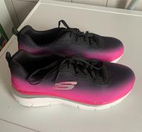 Skechers Sneaker    Fb dunkelblau/pink.   Gr 39 Nordrhein-Westfalen - Ratingen Vorschau