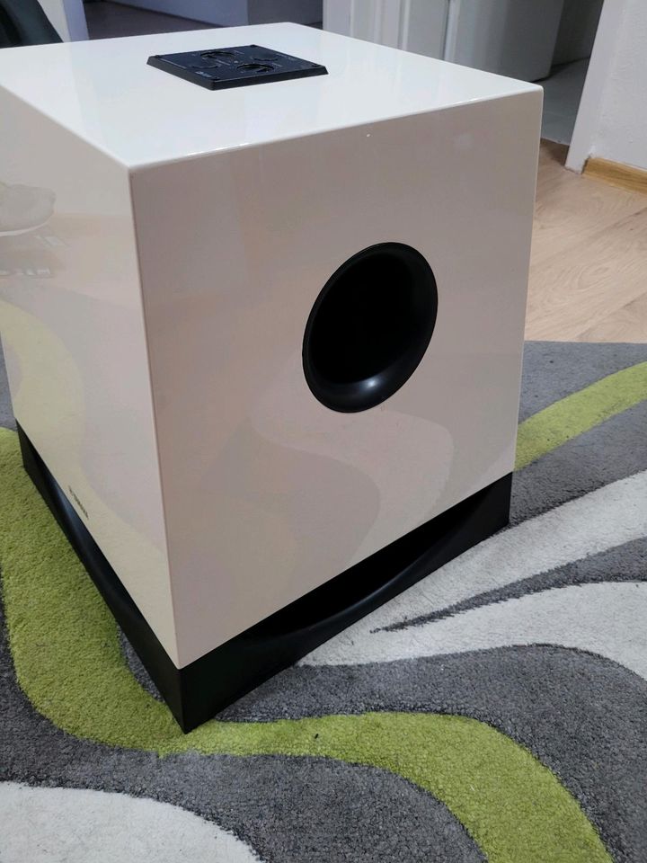 Yamaha Subwoofer NS-SW700 in Wuppertal