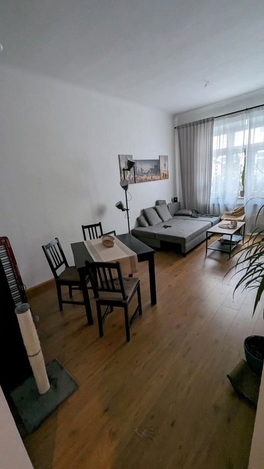 TAUSCHWOHNUNG - Suche Wohnung in Berlin, biete Wohnung in Leipzig in Leipzig