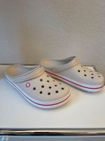 Crocs NEU Crocband, 45 /46 ungetragen beige weiß Berlin - Friedenau Vorschau