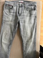 Tommy Jeans Hosen 34/36 München - Ramersdorf-Perlach Vorschau