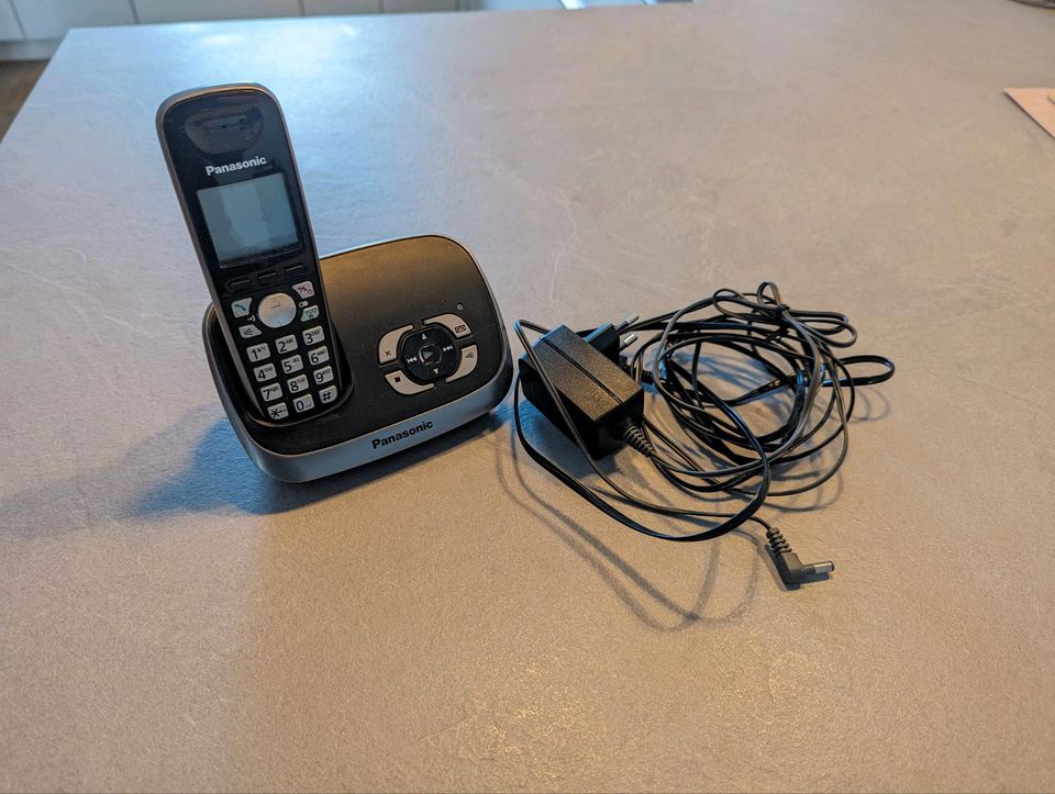 Panasonic KX-TG6521G DECT Telefon inkl. Anrufbeantworter in Neumarkt i.d.OPf.