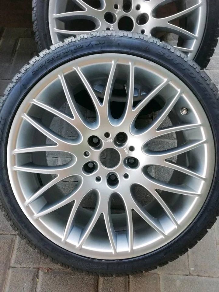 18" Pirelli Winterreifen mit Rondell Alufelgen in Dinslaken