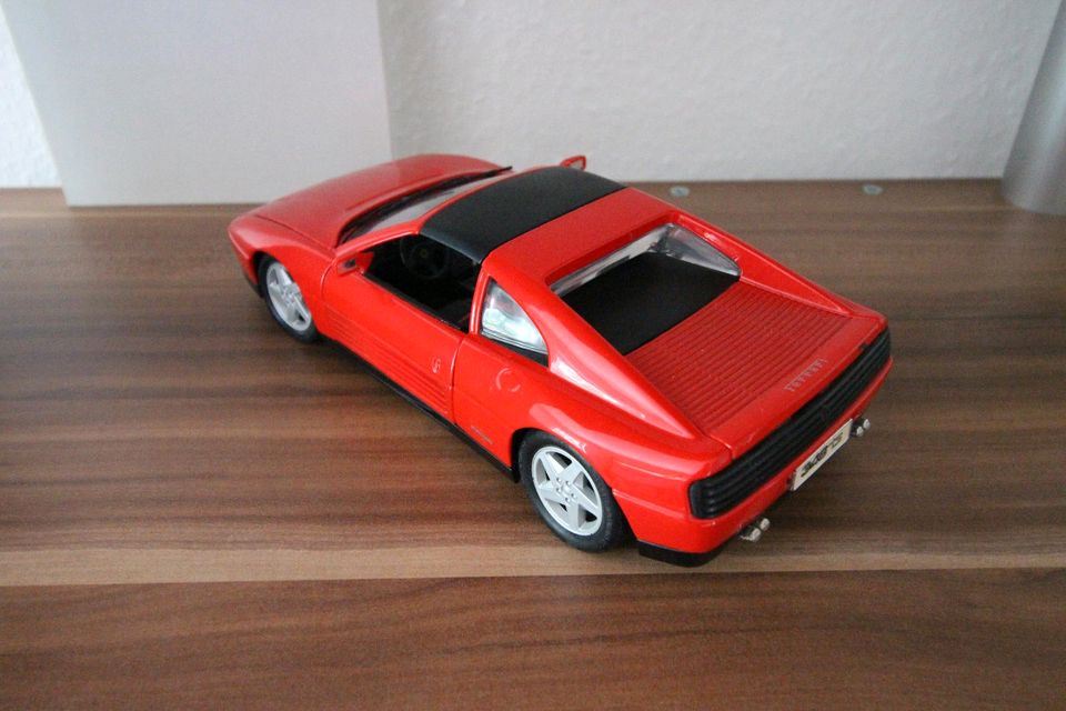 Ferrari 348ts Maisto 1:18 Modellauto SAMMLUNGSAUFLÖSUNG in Puchheim