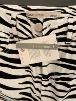 Asos Jeans Zebra Muster Kr. München - Neubiberg Vorschau